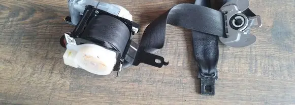 KIA Sportage Front seatbelt 888203U200 0589P1000526