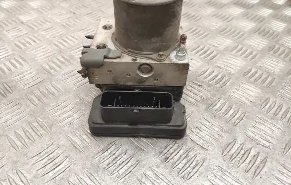 Toyota Avensis T270 ABS Pump 4454005150 0265956309
