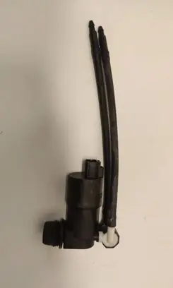 Toyota C-HR I Windscreen/windshield washer pump