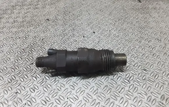 Peugeot 406 Fuel injector KCA17S42