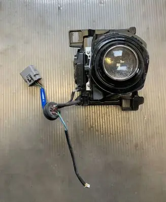 Subaru Forester SK Headlight part 17EAUD02