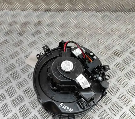 Skoda Kodiaq II Heater fan/blower CZ0160601480 5Q0907521F