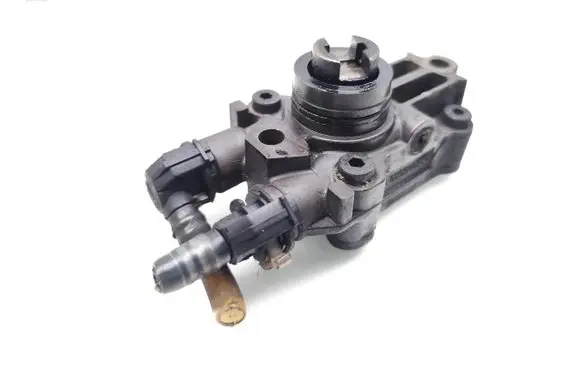 Jeep Grand Cherokee (WJ) Fuel injection high pressure pump A6110900350