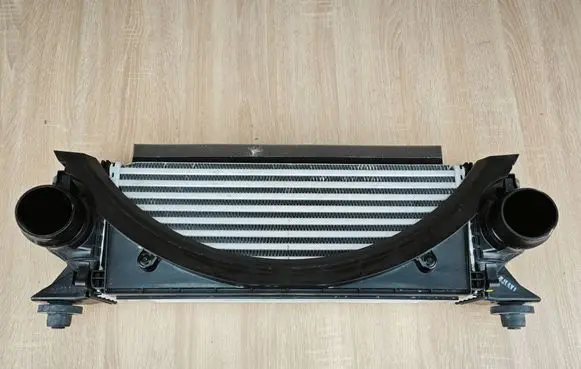 Volkswagen Amarok II Intercooler radiator MB3G6D624DD