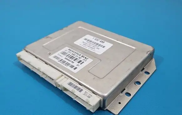 Mercedes-Benz E W211 Central body control module 2115453132 IMPRK1532488