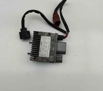 Porsche Boxster 987 Coolant fan relay 898082000 01910564955