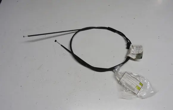 Audi Q8 Engine bonnet/hood lock release cable 4M8823535F