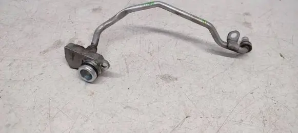 BMW X6 F16 AdBlue supply pipe 8513337
