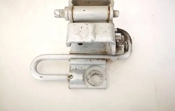Seat Leon (1P) Rear door lower hinge 6Q4833411A
