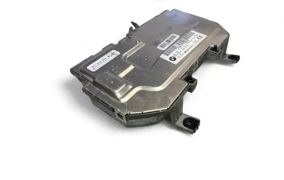 BMW 7 E65 E66 Video control module 9165215 65829165215