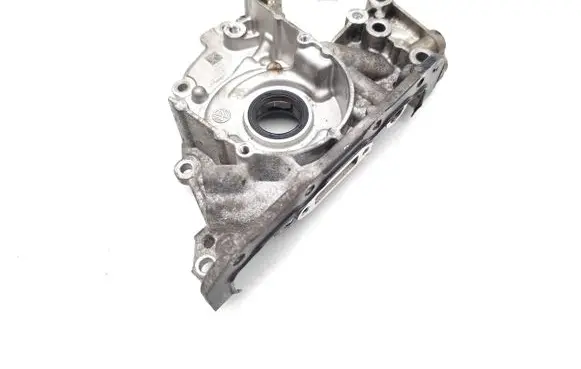 Seat Leon (5F) Oil pump 05E115109