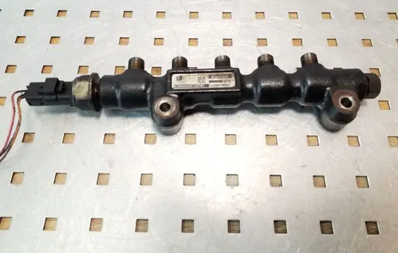 Citroen Berlingo Fuel main line pipe 9654592680 9658227880