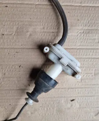 Audi 80 90 S2 B4 Central locking motor 893862153A