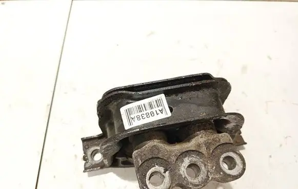 Opel Antara Engine mount bracket