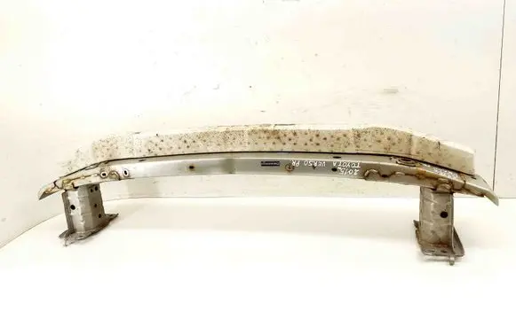 Toyota Verso-S Front bumper cross member