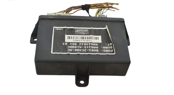 BMW 5 F10 F11 Rear brake EMF control unit/module 8W832C496AC