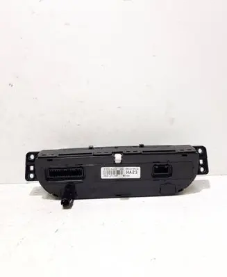KIA Ceed Climate control unit 97250A2203 HA23LH11504 HW010SW132