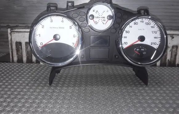 Peugeot 207 Speedometer (instrument cluster) A2C53065549