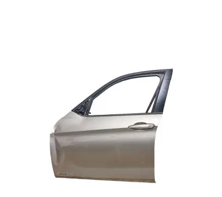 BMW X1 E84 Front door 2990557 9191808 07643000
