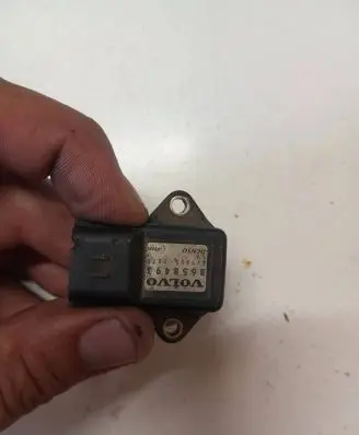 Volvo V50 Air pressure sensor 8658493 0796007070
