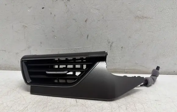Skoda Kamiq Dashboard side air vent grill/cover trim 655858417 3070554 110009859