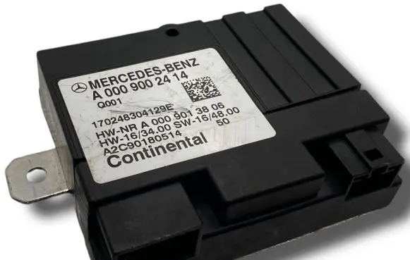 Mercedes-Benz C W205 Central body control module A3207 A0009002414