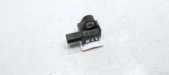 Volkswagen Touran III Airbag deployment crash/impact sensor 5Q0959651B