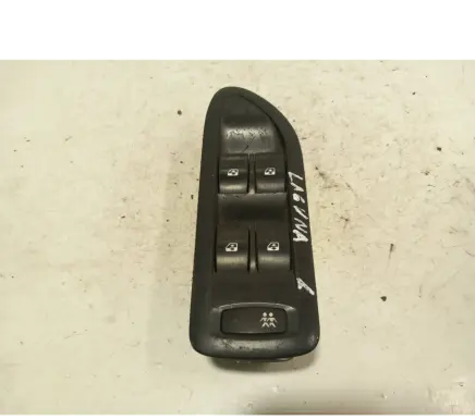 Renault Laguna II Electric window control switch 26515