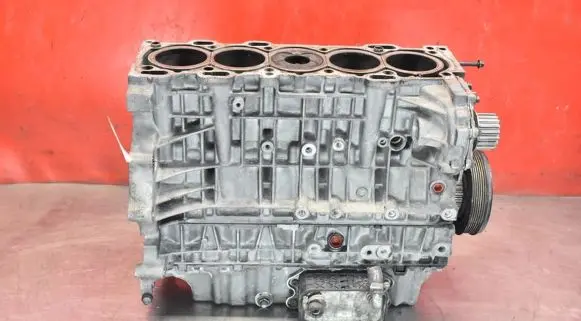 Volvo XC90 Engine block 30777889
