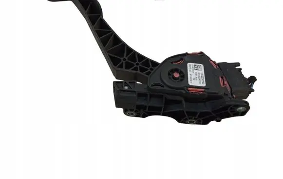 Volvo XC90 Accelerator throttle pedal 31329056