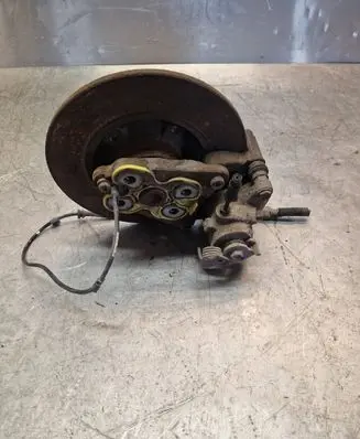 Peugeot 2008 I Rear wheel hub