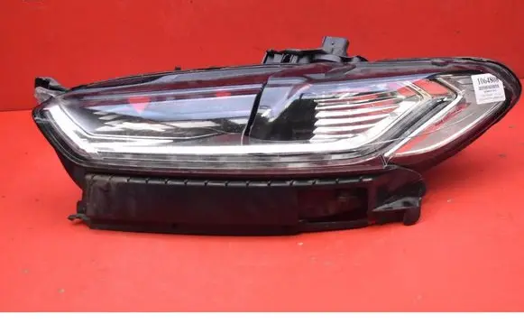 Ford Mondeo MK I Headlight/headlamp ES7313D155AE