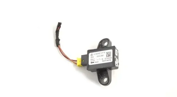 Mercedes-Benz R W251 Airbag deployment crash/impact sensor A0038212751