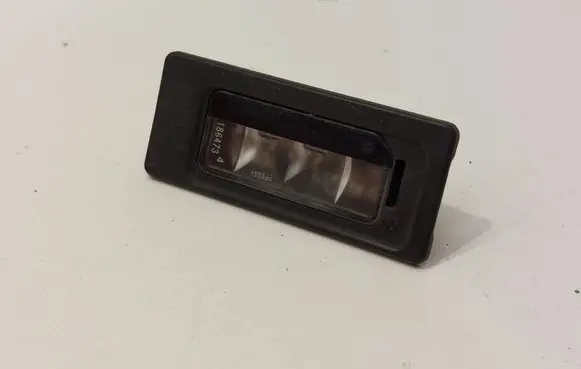 Volkswagen Jetta VI Number plate light 3AF943021A