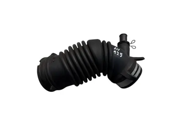 Toyota Avensis T270 Turbo air intake inlet pipe/hose 178800R030 178810R030 1788326060