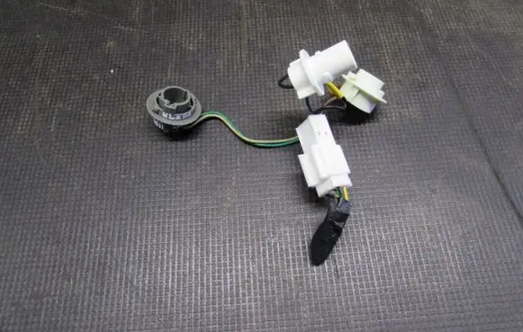 KIA Ceed Headlight/headlamp mounting bracket 
