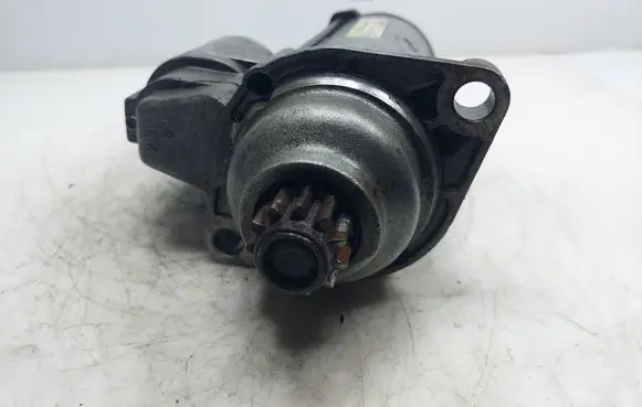 Audi A3 S3 8L Starter motor 02A911024B D7RS30