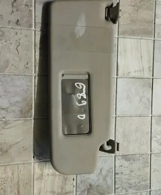Sun visor