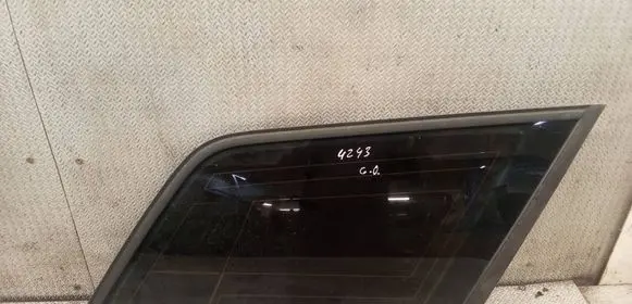 Audi A4 S4 B7 8E 8H Rear side window 