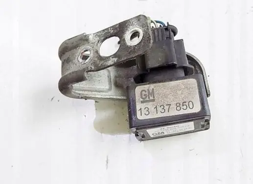 Opel Zafira B Sensor 13137850