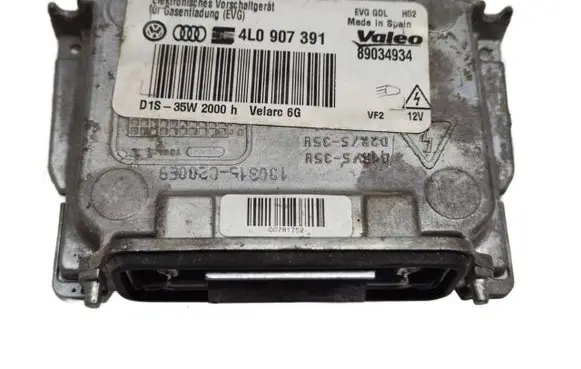 Volkswagen PASSAT B6 Headlight ballast module Xenon 4L0907391 89034934 HS8S7830