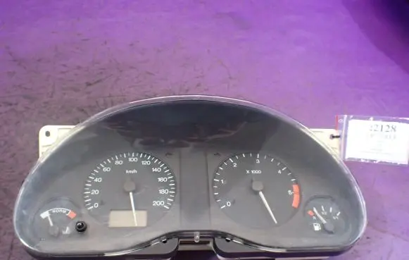 Ford Galaxy Speedometer (instrument cluster) 7M0919860J