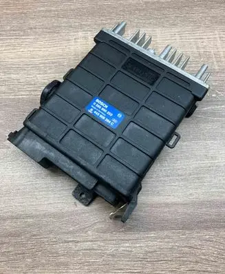 Audi A6 S6 C4 4A Engine control unit/module ECU 0280800252 443906264C