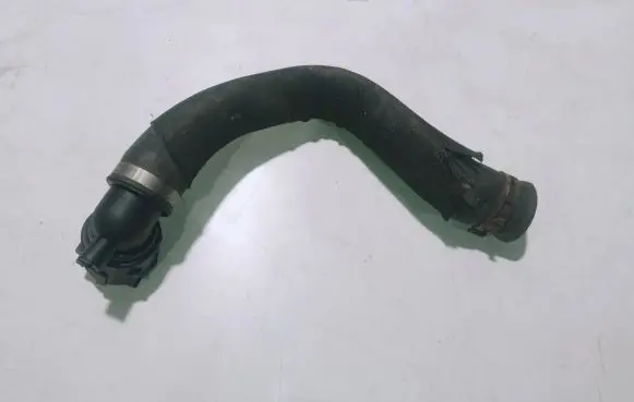 Audi A6 S6 C6 4F Engine coolant pipe/hose