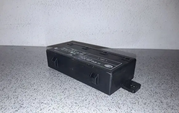 BMW 5 E39 Door control unit/module 61358376068 8376068