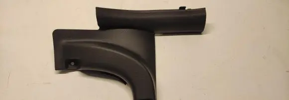 Hyundai Kona I side skirts sill cover 85875K4000
