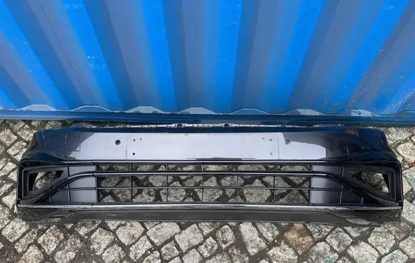Volkswagen PASSAT B8 Front bumper 3G0807217D