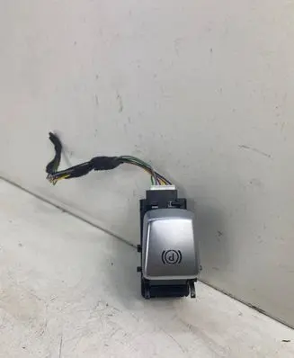 Mercedes-Benz E W213 Hand parking brake switch A2139053803 HW150100