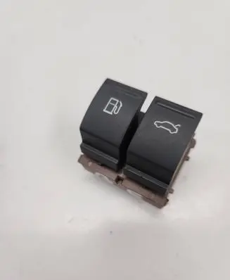 Volkswagen PASSAT B6 Fuel tank opening switch 3C0959903B