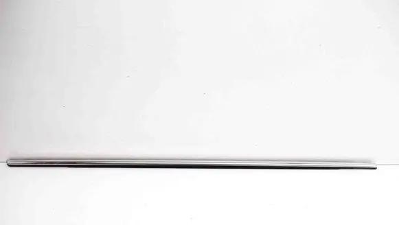 Volvo XC90 Door glass trim 31479470